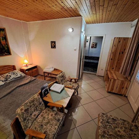 Apartmán Csaladi Vendeghaz Eger Exteriér fotografie