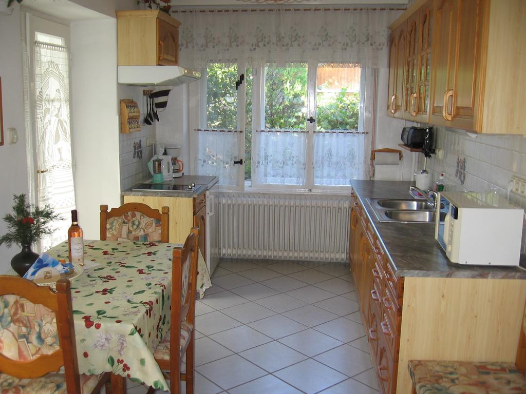 Apartmán Csaladi Vendeghaz Eger Pokoj fotografie