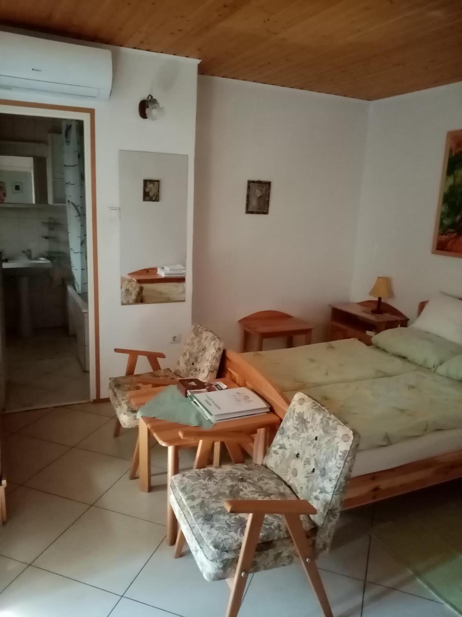 Apartmán Csaladi Vendeghaz Eger Exteriér fotografie
