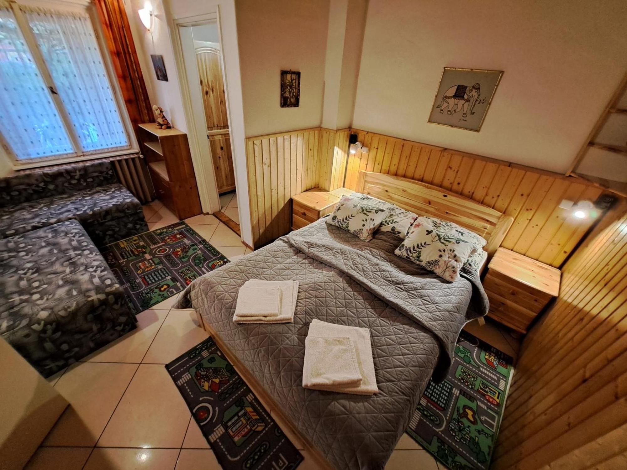 Apartmán Csaladi Vendeghaz Eger Exteriér fotografie